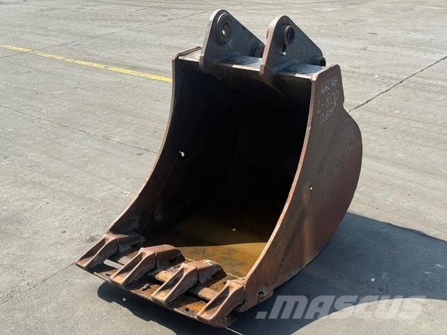 New Holland USED BUCKET 0.6M3 Retroexcavadoras