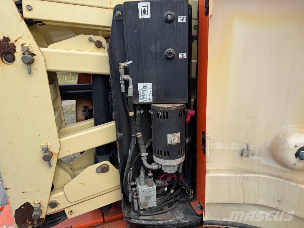 JLG E 300 AJ Knikarmhoogwerkers