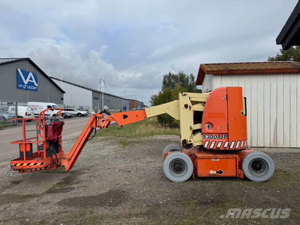 JLG E 300 AJ Knikarmhoogwerkers