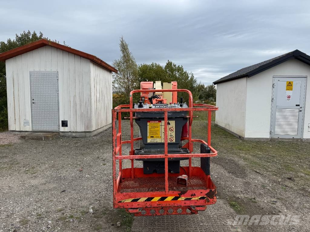 JLG E 300 AJ Knikarmhoogwerkers
