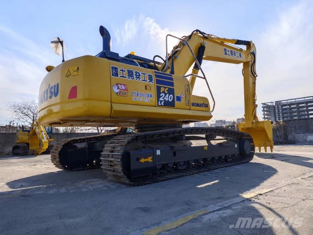 Komatsu PC 240-8 Верижен екскаватор