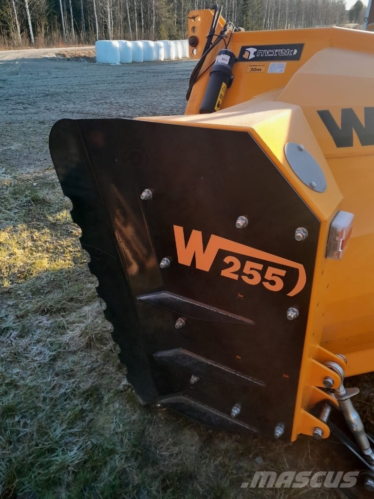 Wieska W2LAH-255 Снегоуборщики