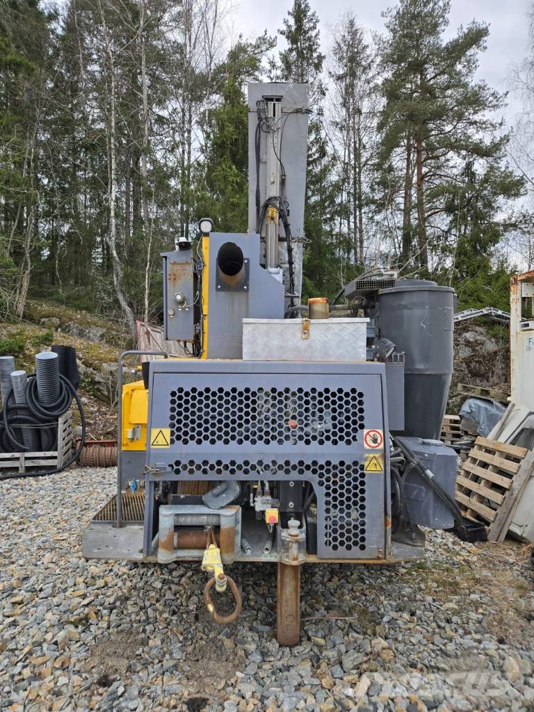 Atlas Copco Flexiroc T30R-03 Ljuddämpad / Silent feeder Oberflächenbohrgeräte