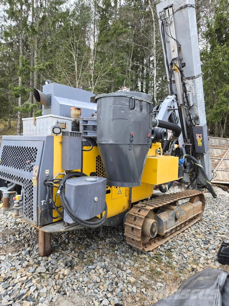 Atlas Copco Flexiroc T30R-03 Ljuddämpad / Silent feeder Oberflächenbohrgeräte