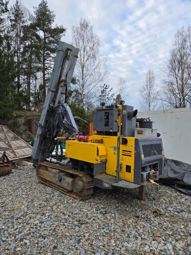 Atlas Copco Flexiroc T30R-03 Ljuddämpad / Silent feeder Oberflächenbohrgeräte