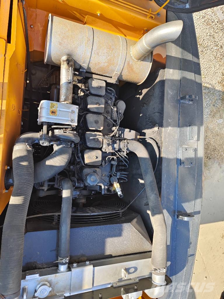 Hyundai HX 220 AL Bagri goseničarji