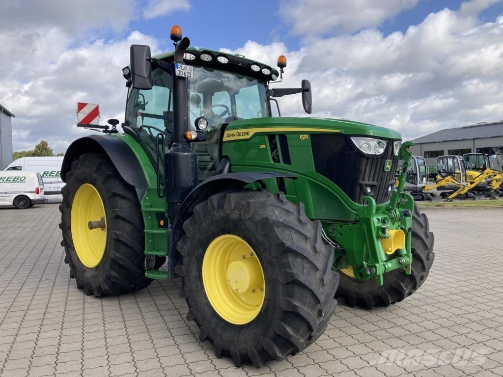 John Deere 6R215 Traktorid
