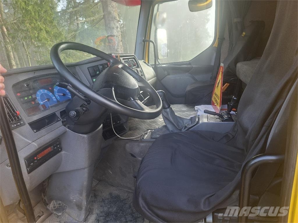 Sisu E 12 440 Kamioni za prijevoz šumskih strojeva