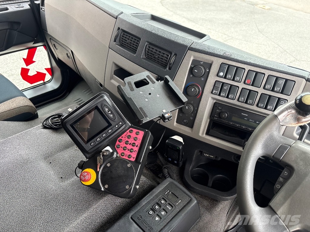 Volvo FE 320 Camion poubelle