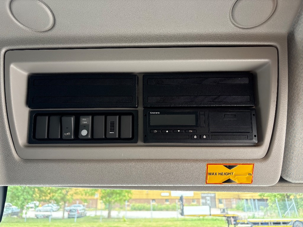Volvo FE 320 Camion poubelle