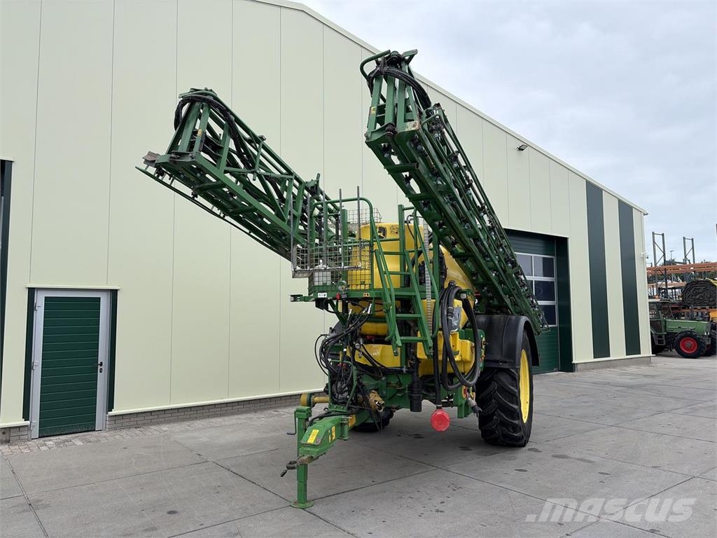 John Deere 840 Veldspuit Ρυμουλκούμενα ψεκαστικά