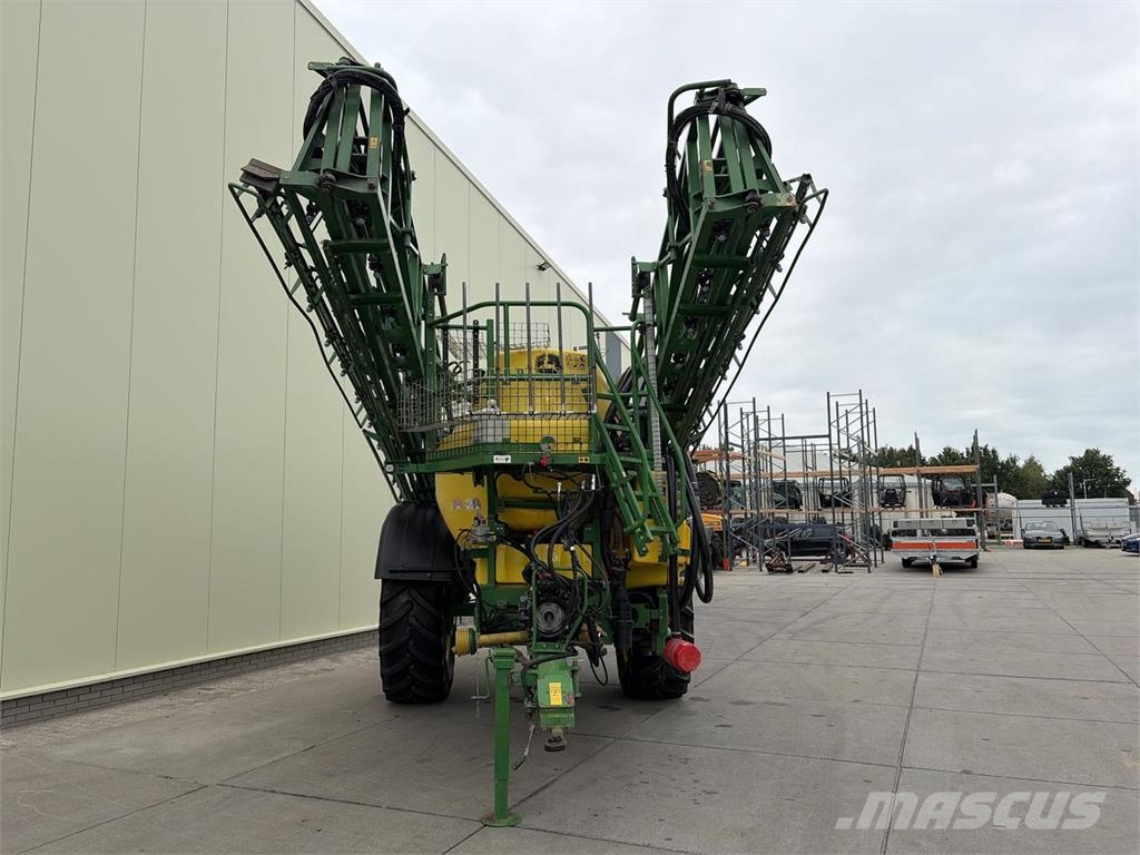 John Deere 840 Veldspuit Ρυμουλκούμενα ψεκαστικά