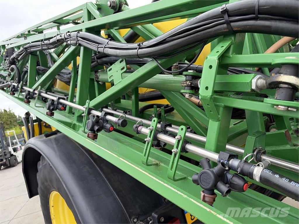 John Deere 840 Veldspuit Ρυμουλκούμενα ψεκαστικά