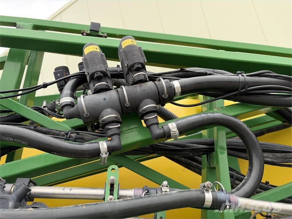 John Deere 840 Veldspuit Ρυμουλκούμενα ψεκαστικά
