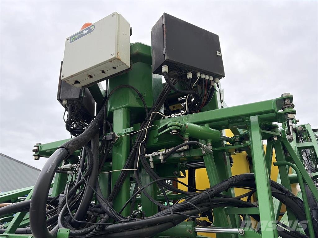 John Deere 840 Veldspuit Ρυμουλκούμενα ψεκαστικά