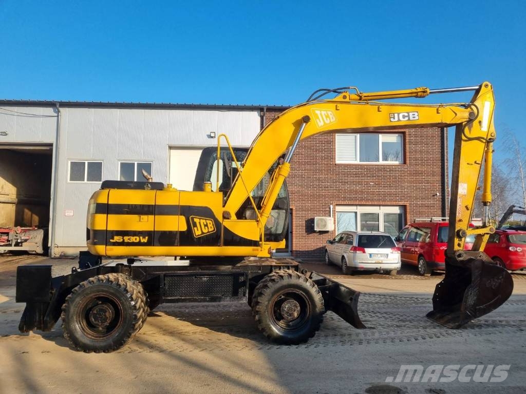 JCB JS 130 W Escavadoras de rodas