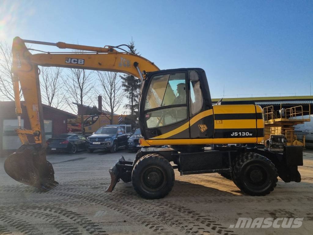 JCB JS 130 W Escavadoras de rodas