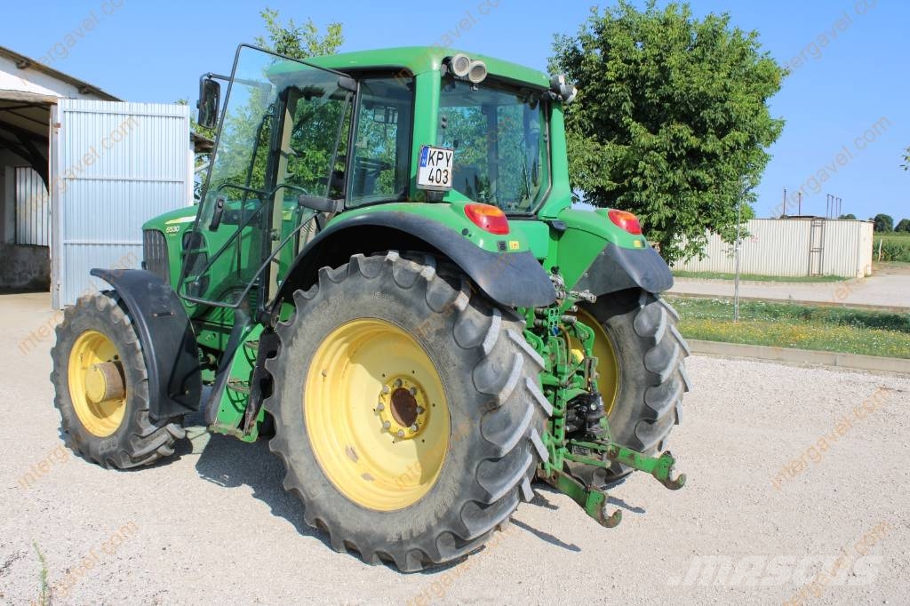 John Deere 6530 Traktori
