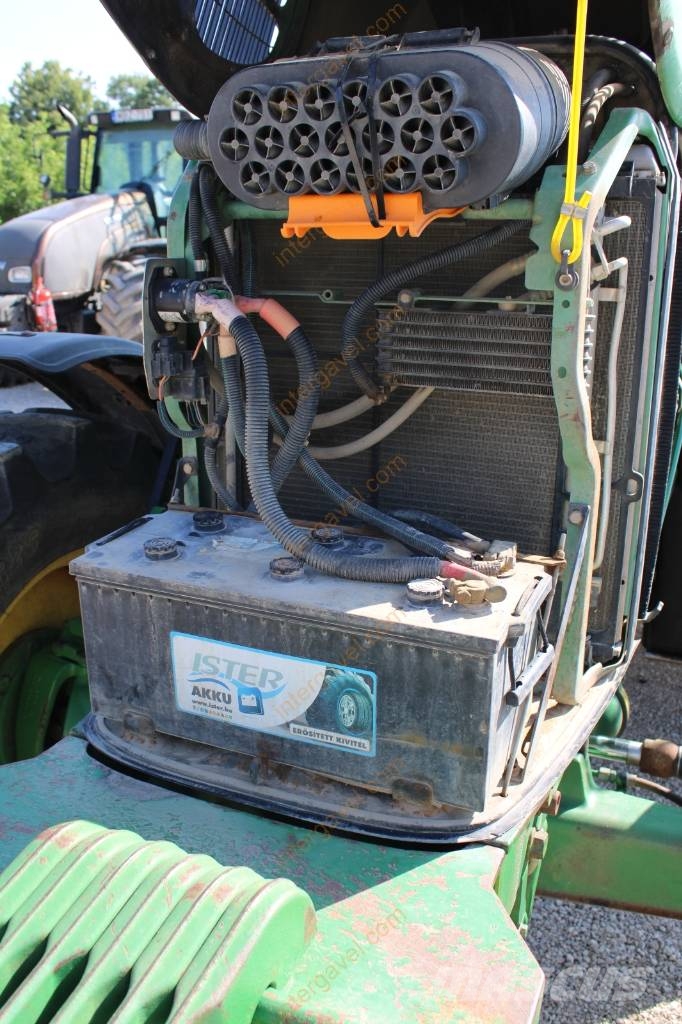 John Deere 6530 Traktori