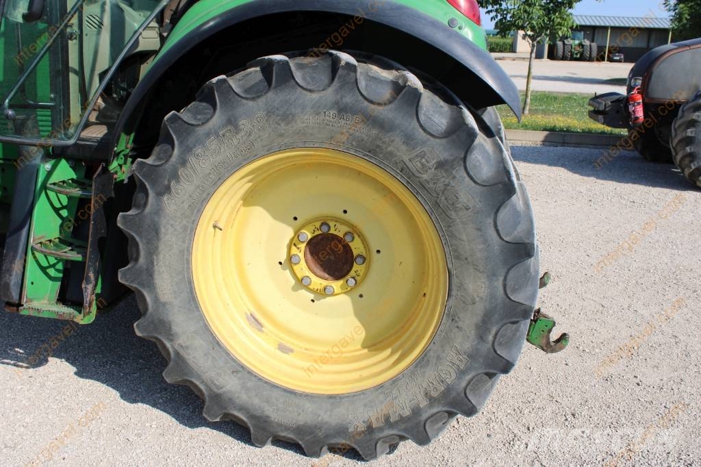 John Deere 6530 Traktori