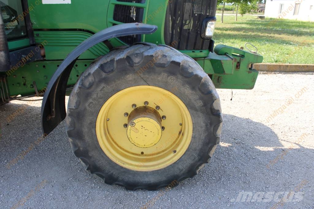 John Deere 6530 Traktori