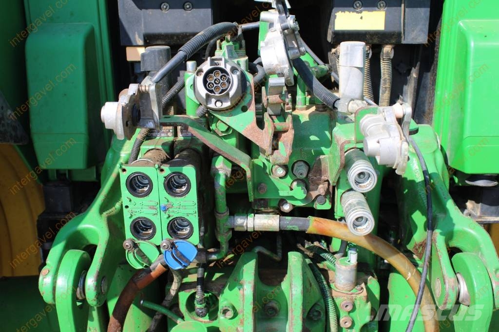 John Deere 6530 Traktori