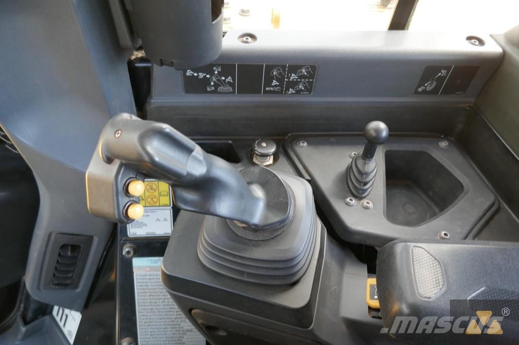 CAT D6 LGP Buldožeri guseničari