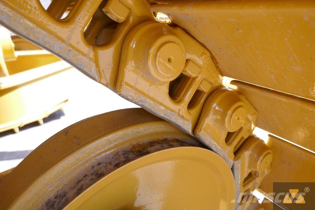 CAT D6 LGP Buldožeri guseničari