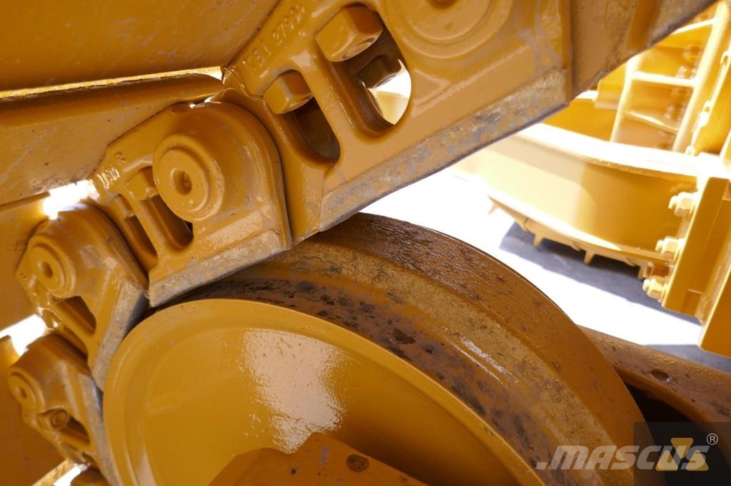 CAT D6 LGP Buldožeri guseničari