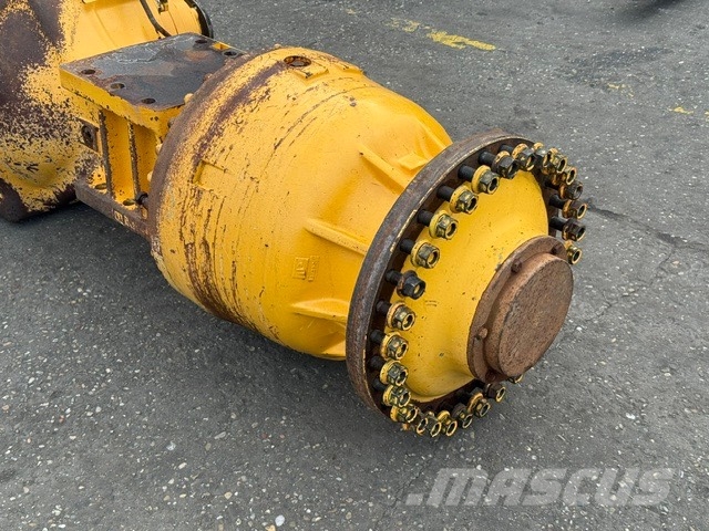 Volvo L 220 F USED FRONT AXLES Осі