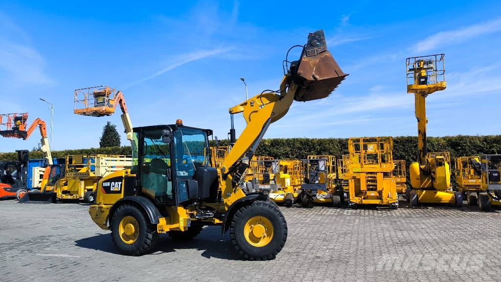 CAT 906 M Ładowarki kołowe