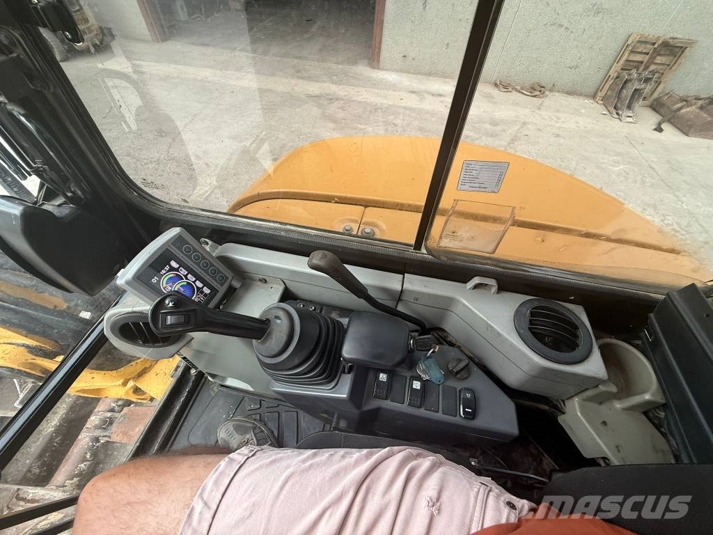 CAT 305 E CR Miniexcavadoras