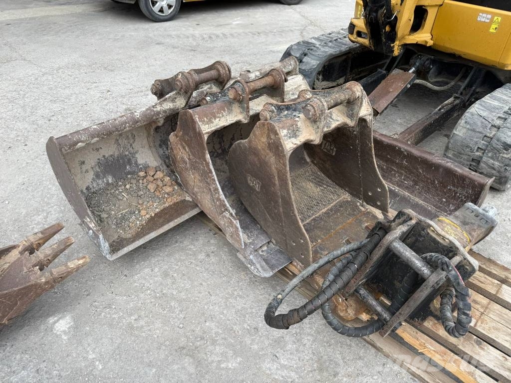 CAT 305 E CR Miniexcavadoras