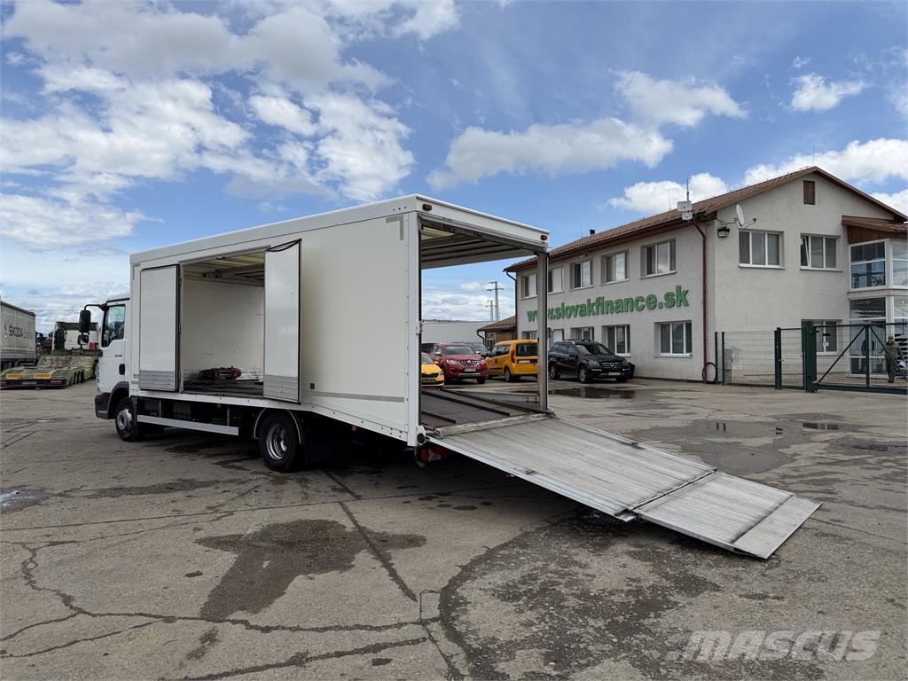 MAN TGL VIN 668 Camiones portacoches