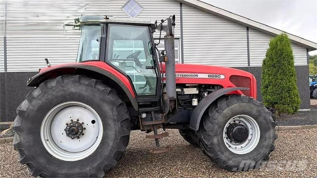 Massey Ferguson 8280 Traktorji