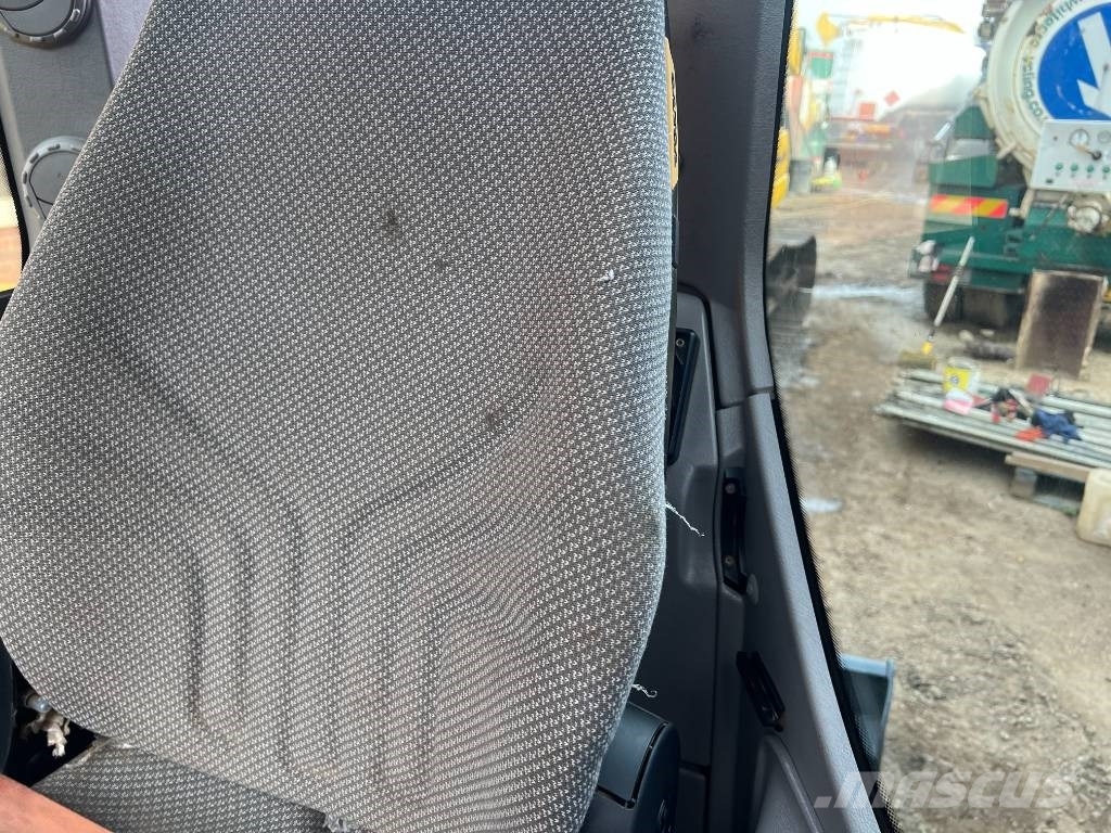 Volvo ECR 88 D Paletli ekskavatörler