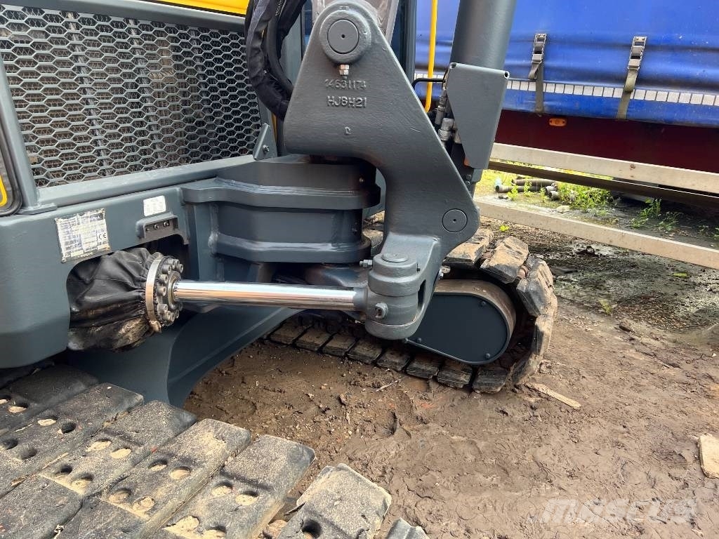 Volvo ECR 88 D Paletli ekskavatörler