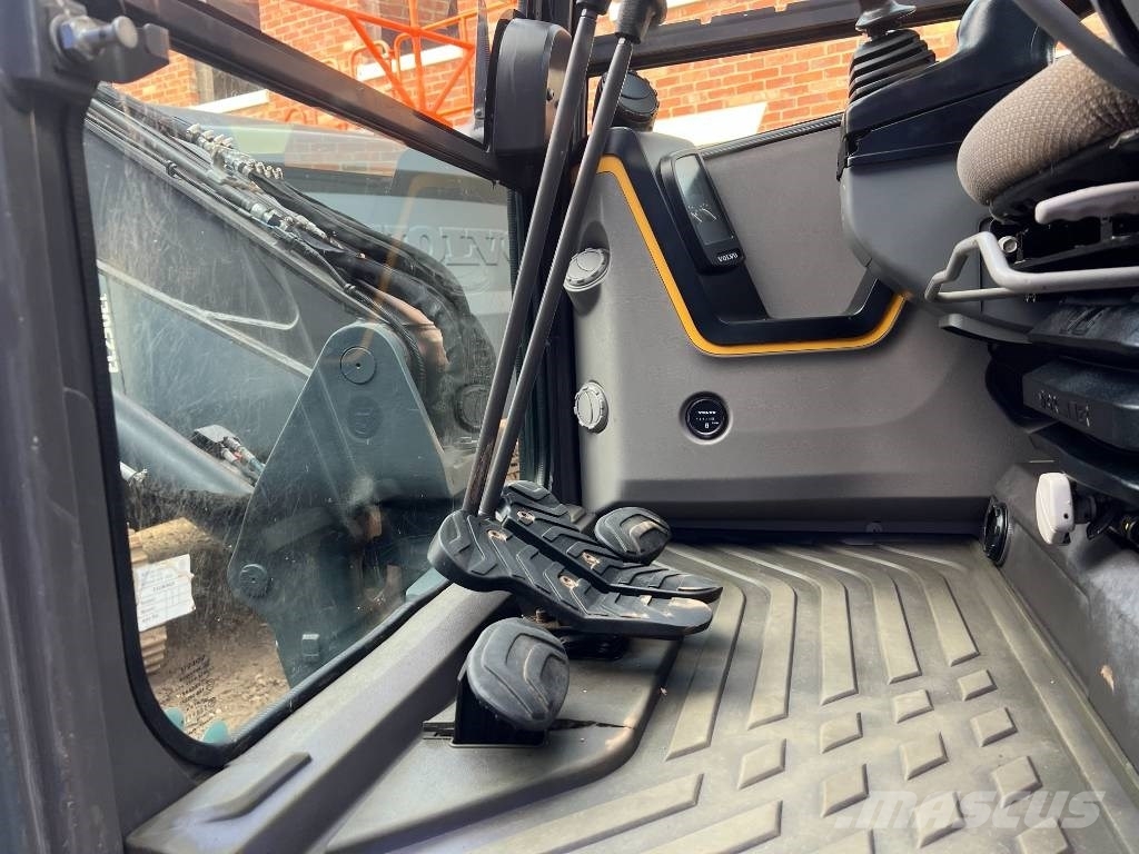 Volvo ECR 88 D Paletli ekskavatörler