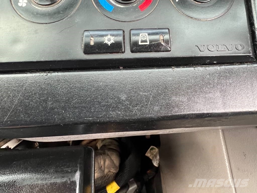 Volvo ECR 88 D Paletli ekskavatörler