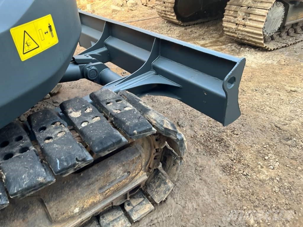 Volvo ECR 88 D Paletli ekskavatörler