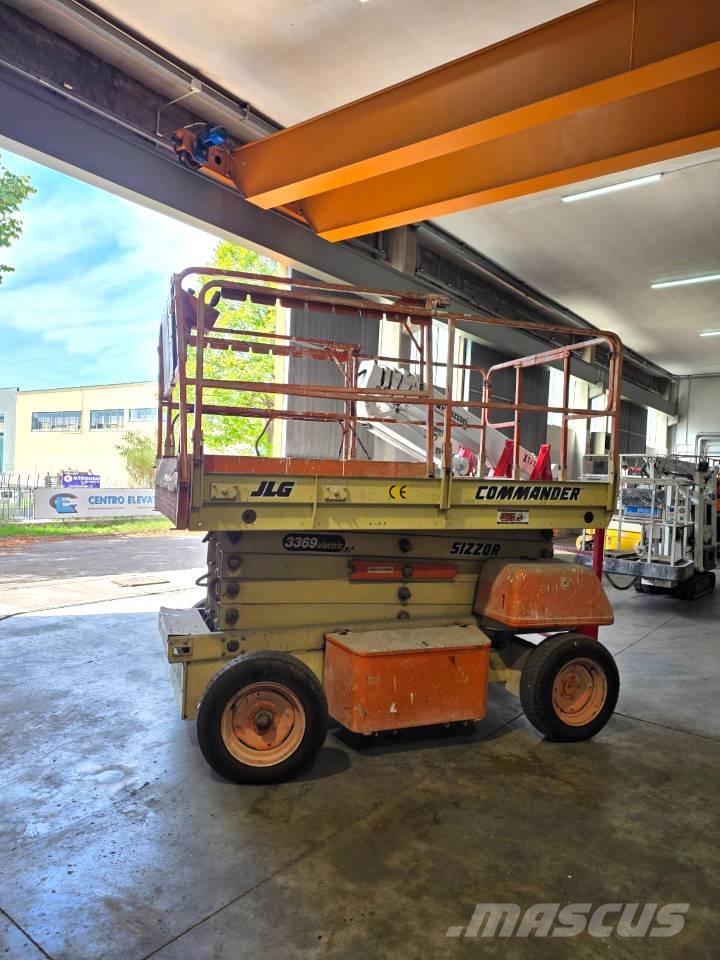 JLG 3369 Šķerveida pacēlāji