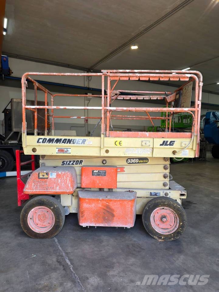 JLG 3369 Šķerveida pacēlāji