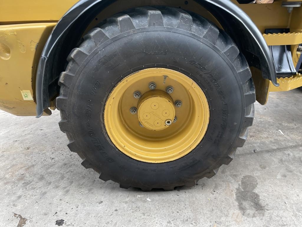 CAT 908M Φορτωτές με λάστιχα (Τροχοφόροι)