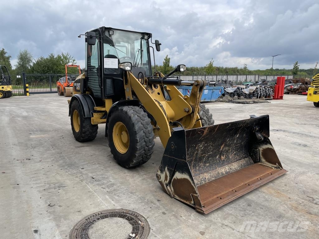 CAT 908M Φορτωτές με λάστιχα (Τροχοφόροι)