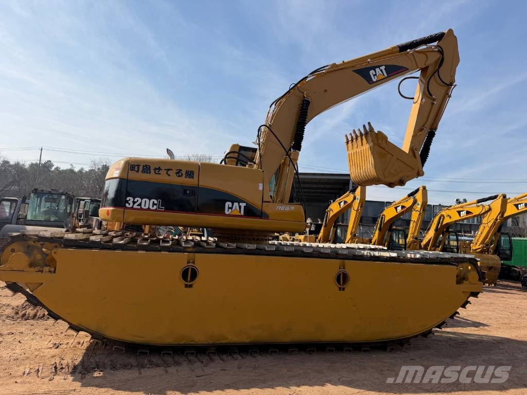 CAT 320C Amphibienbagger