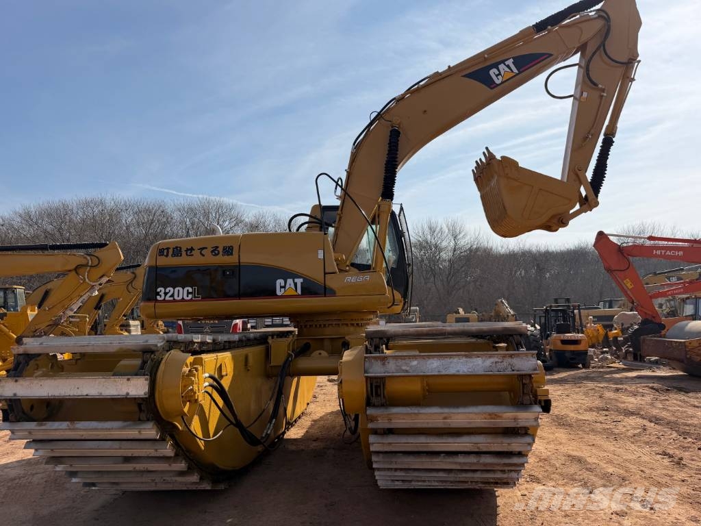 CAT 320C Amphibienbagger