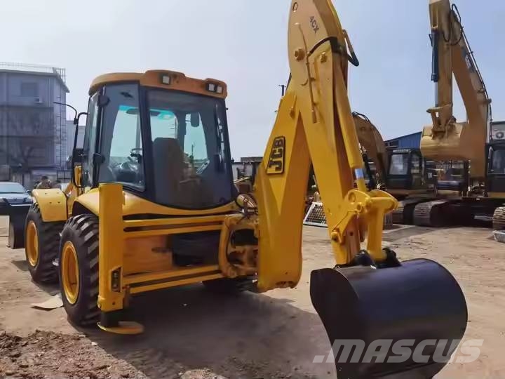 JCB 4CX Ekskavaatorlaadurid
