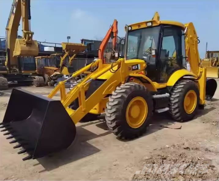 JCB 4CX Ekskavaatorlaadurid