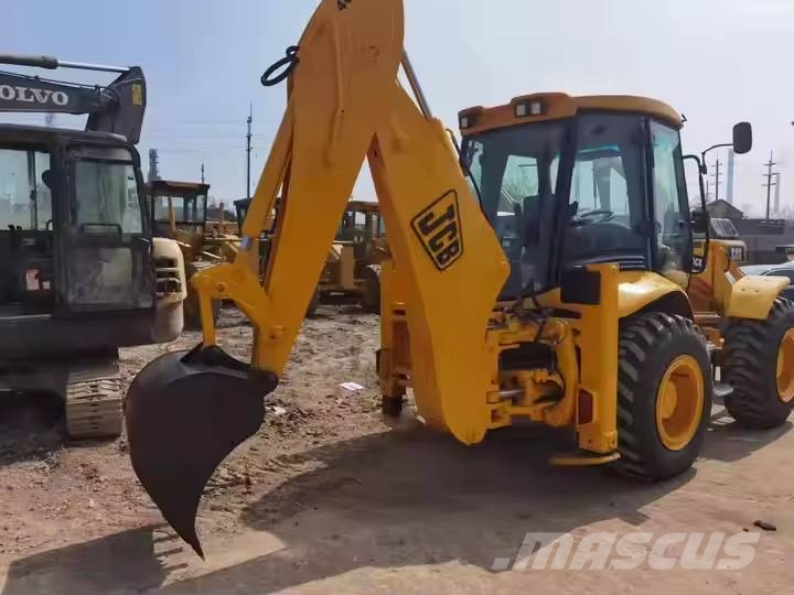 JCB 4CX Ekskavaatorlaadurid