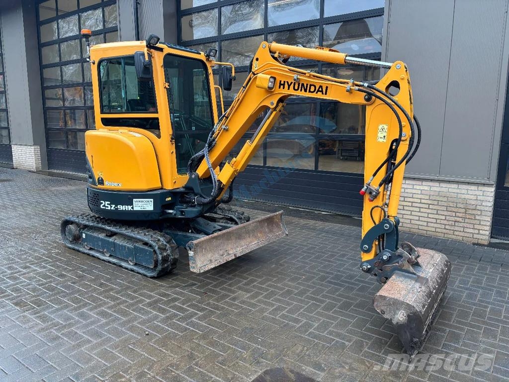 Hyundai Robex 25 Z-9 AK Mini excavators < 7t (Mini diggers)